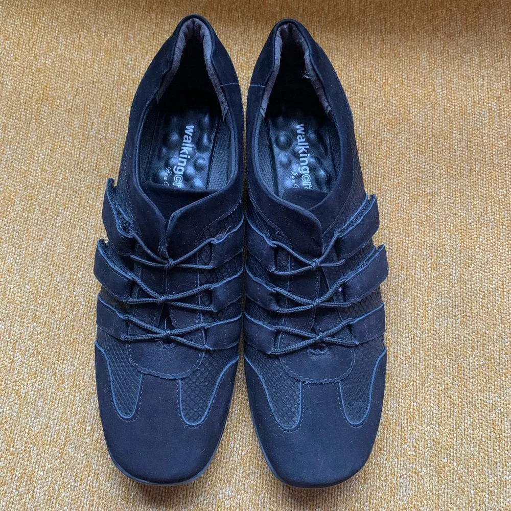 Walking Cradles Audio Women’s Black Nubuck Leather Sporty Comfort Shoes